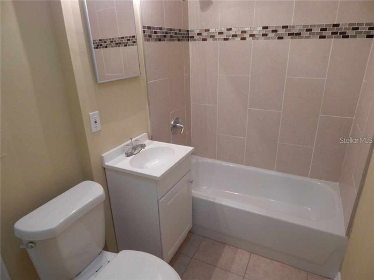 Listing Photo 11