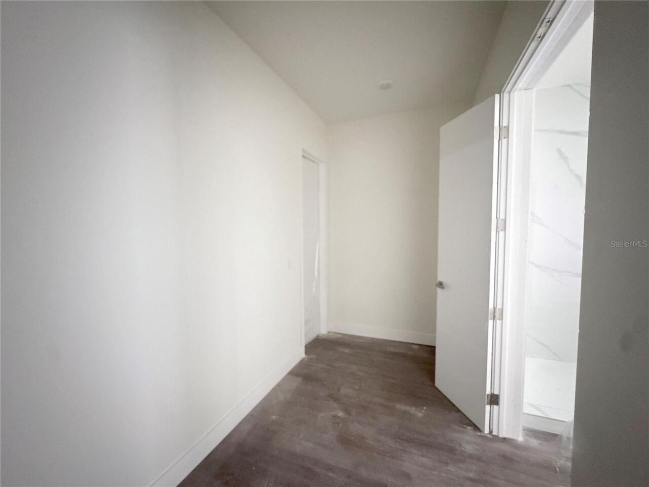 Listing Photo 24