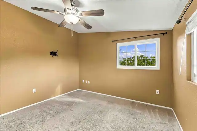 Listing Photo 34