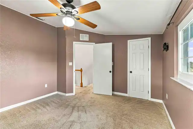 Listing Photo 38
