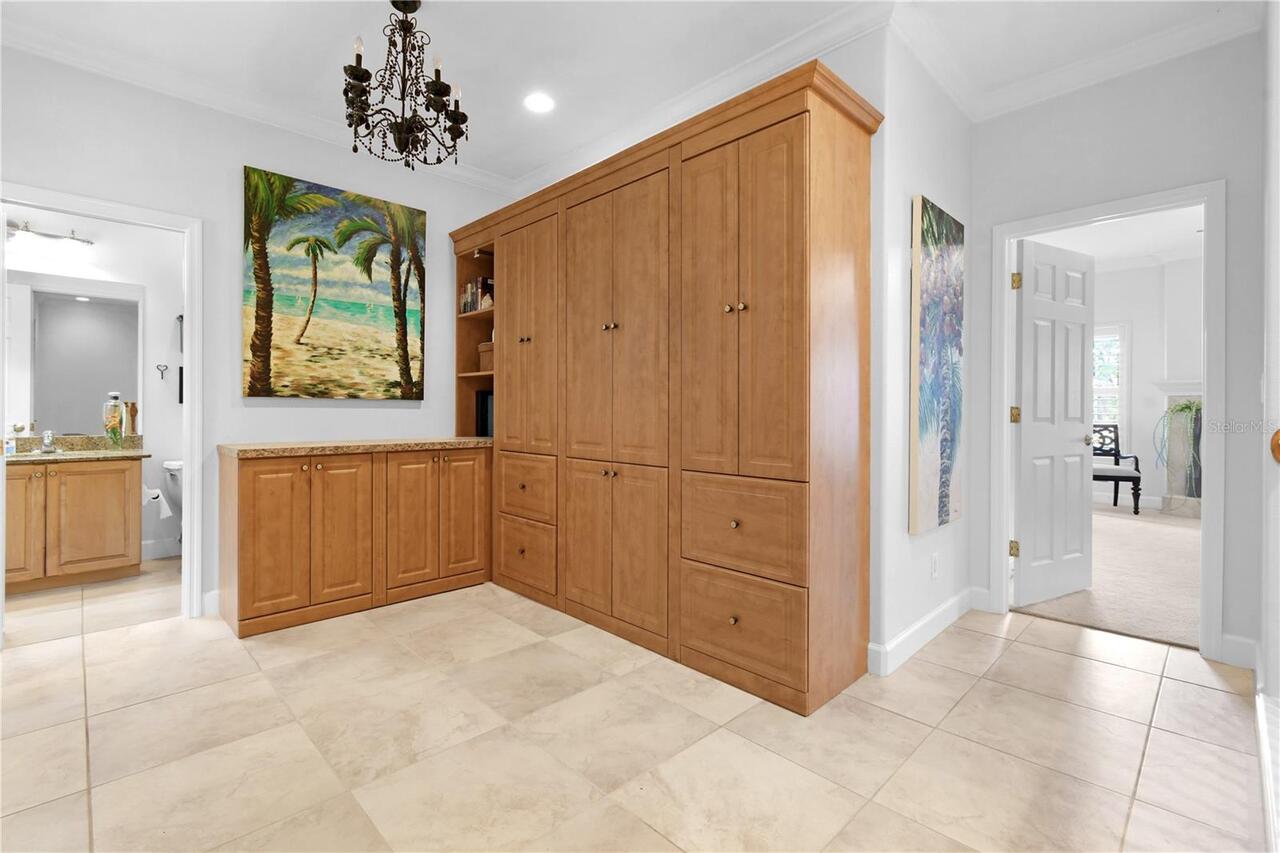 Listing Photo 17