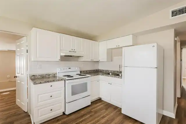 Listing Photo 6