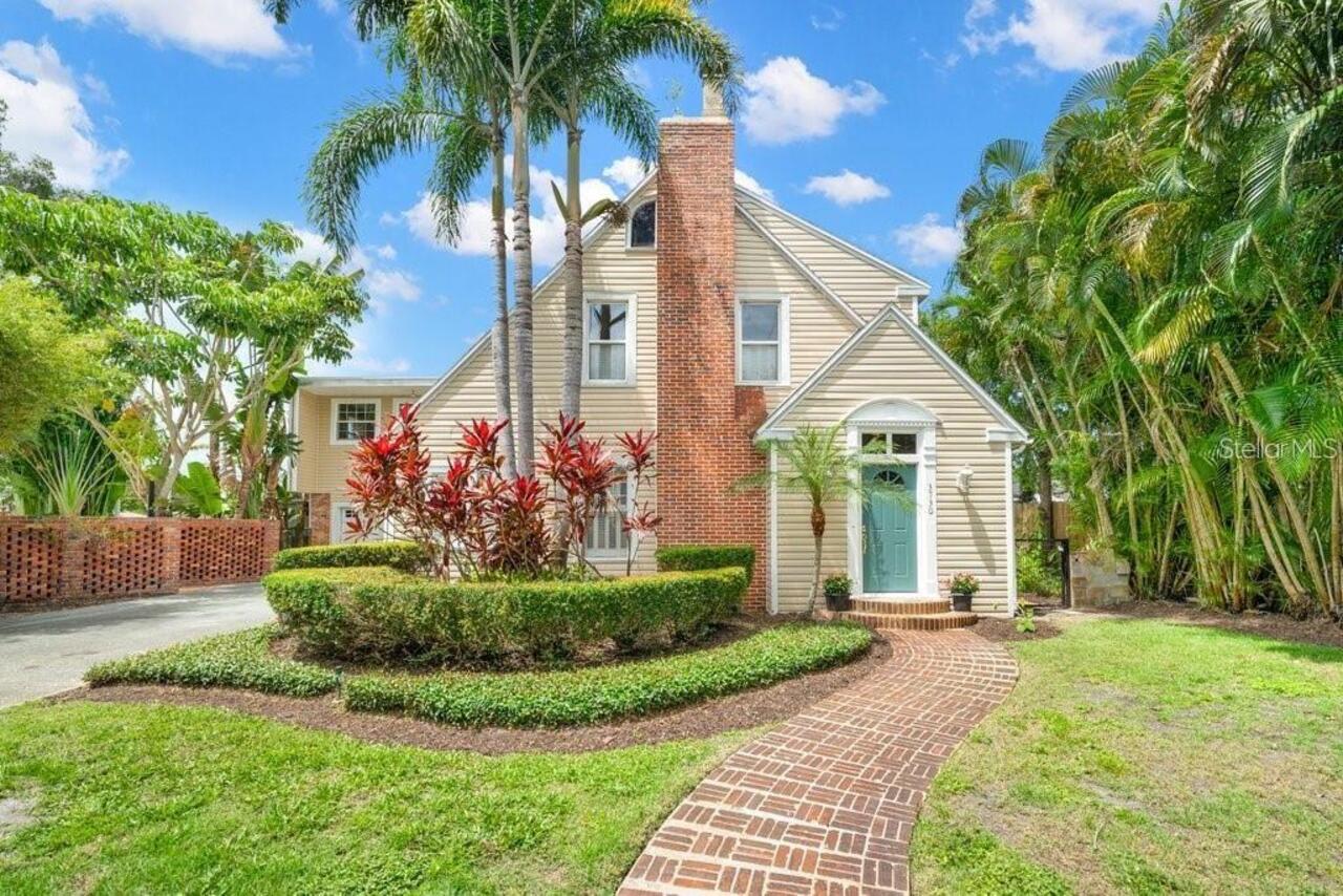 Listing Photo 1