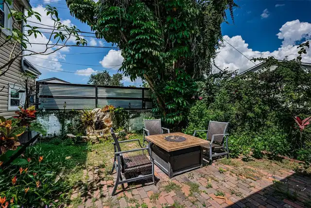 Listing Photo 23