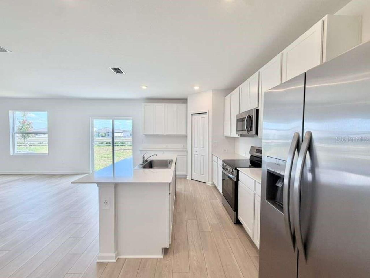 Listing Photo 7