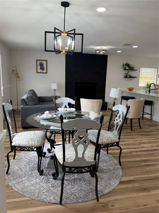 Listing Photo 8