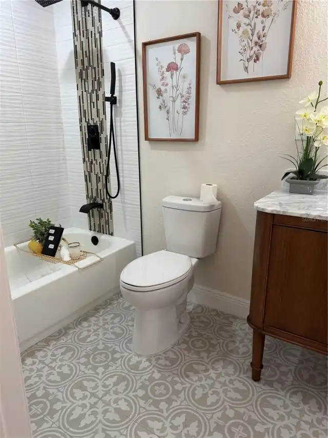 Listing Photo 23