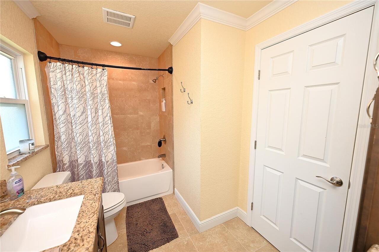 Listing Photo 38
