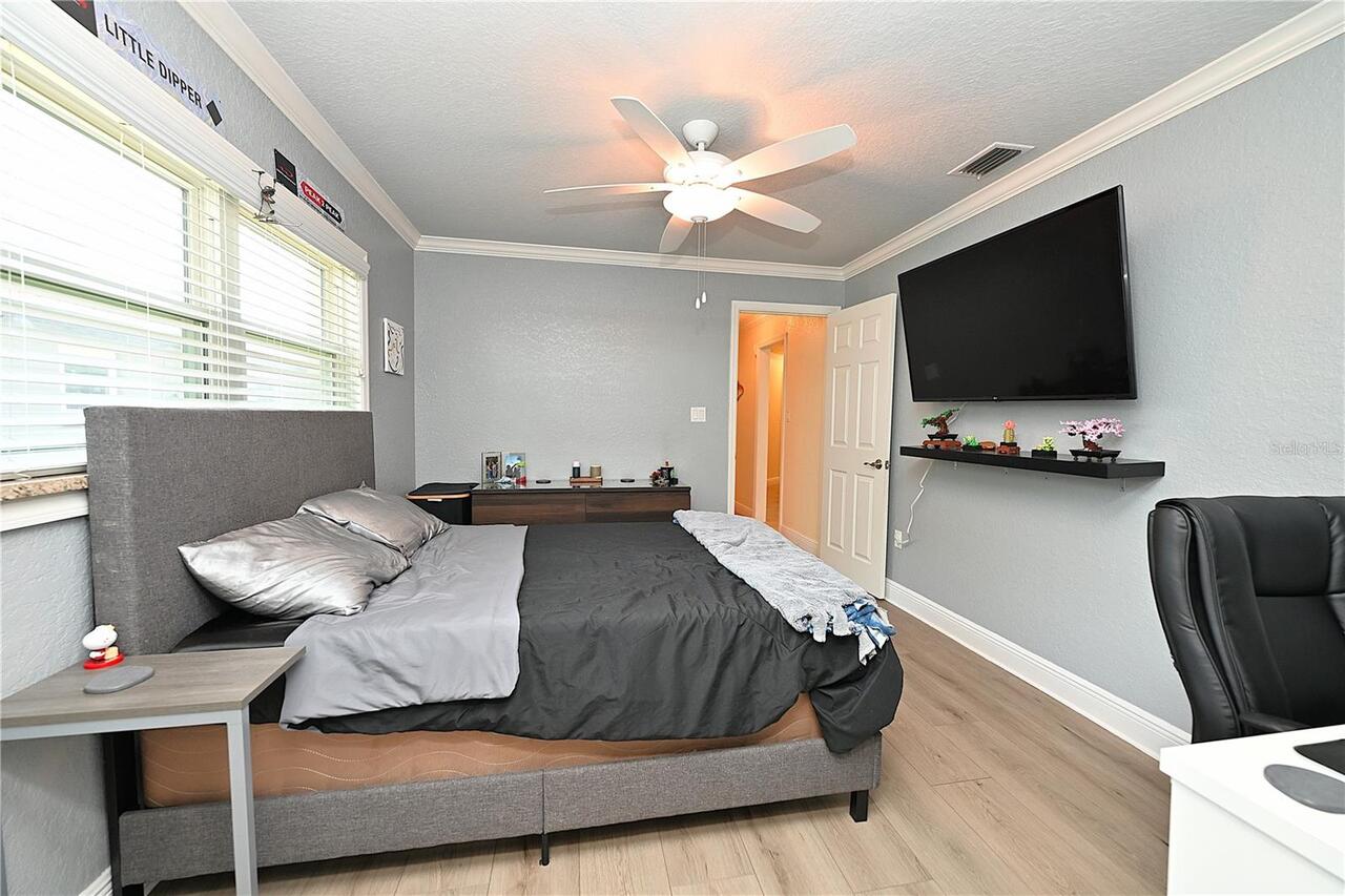 Listing Photo 41