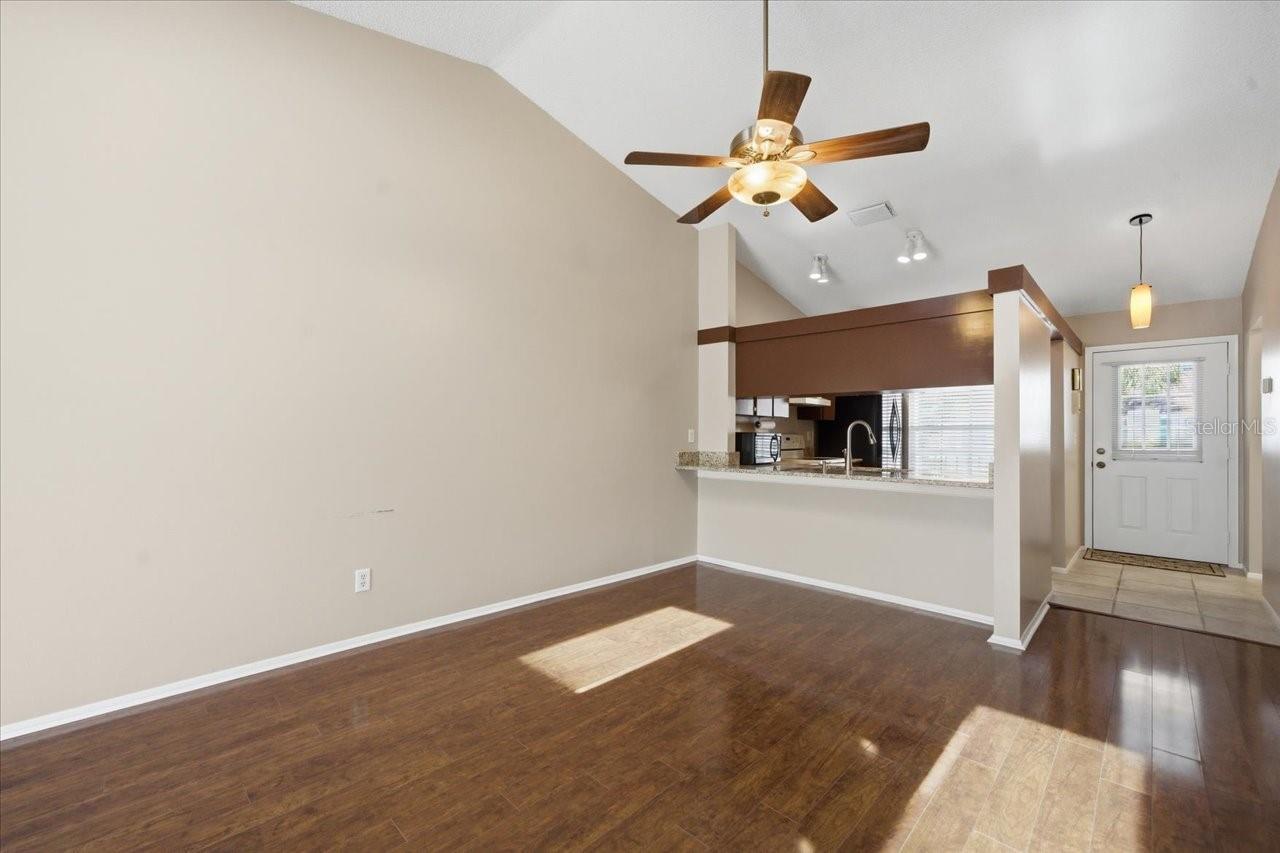 Listing Photo 9