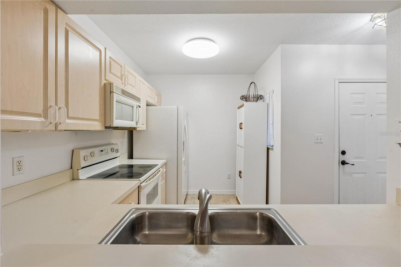 Listing Photo 7