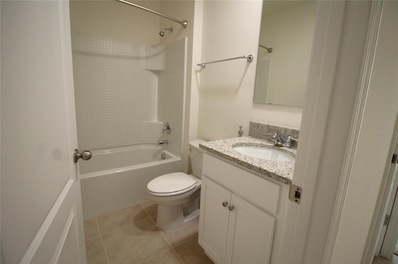 Listing Photo 15