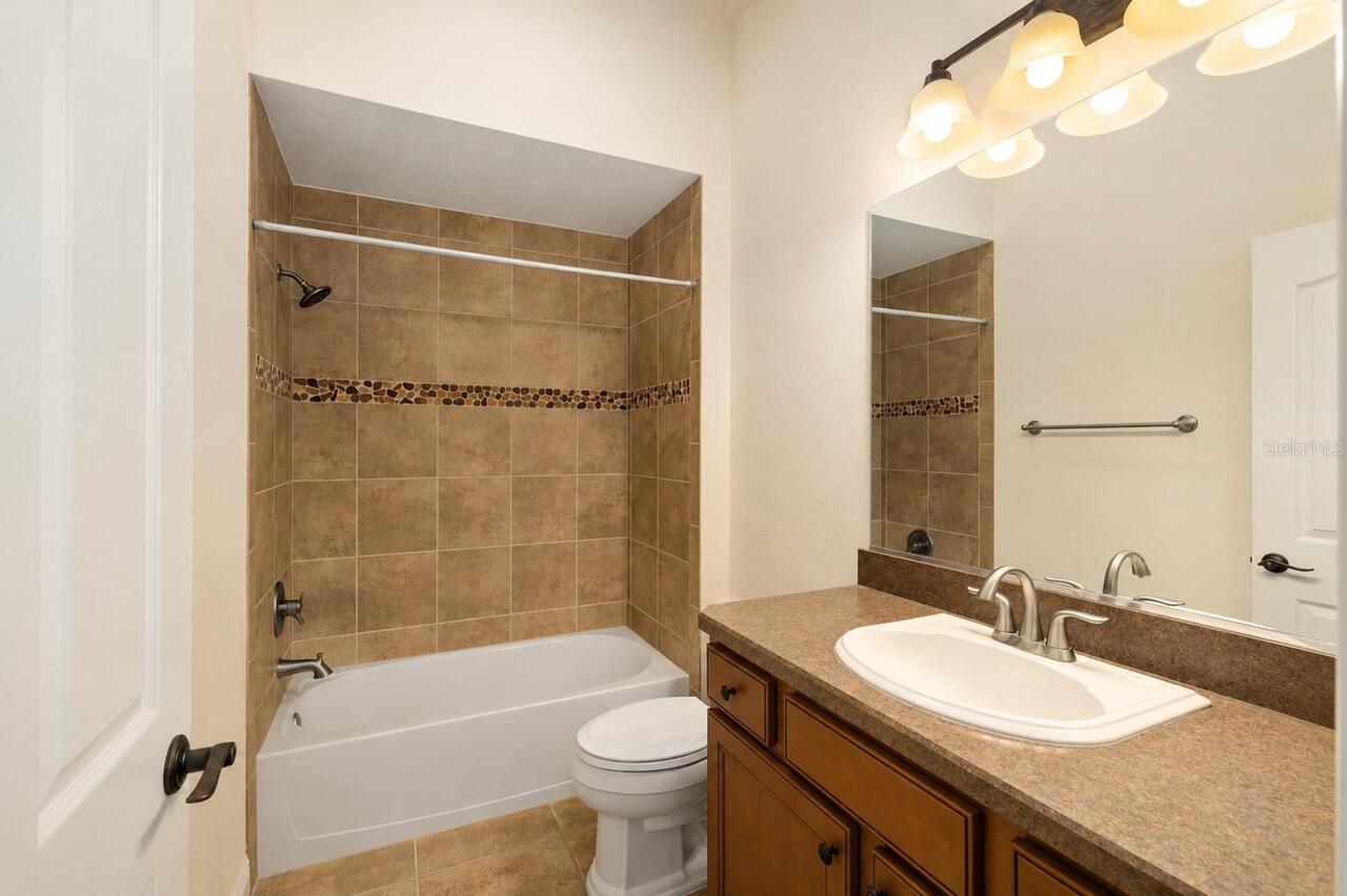 Listing Photo 25