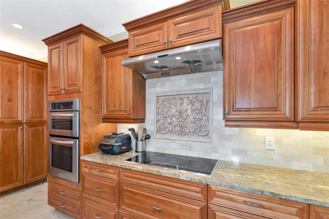 Listing Photo 14