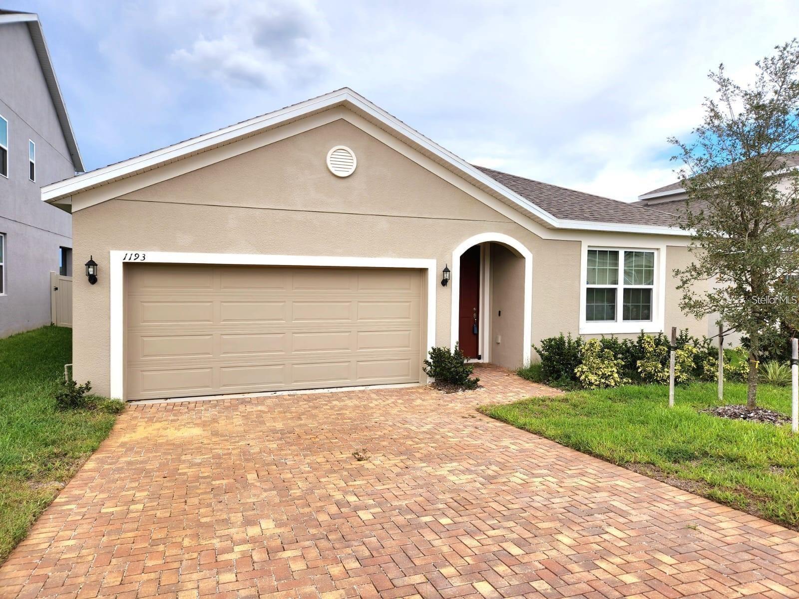 Minneola Real Estate