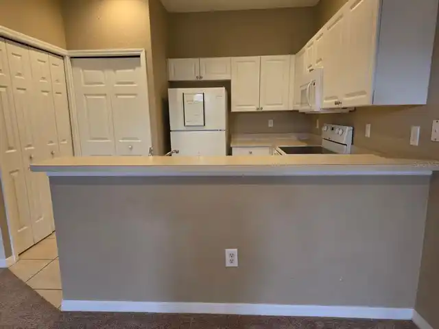 Listing Photo 6