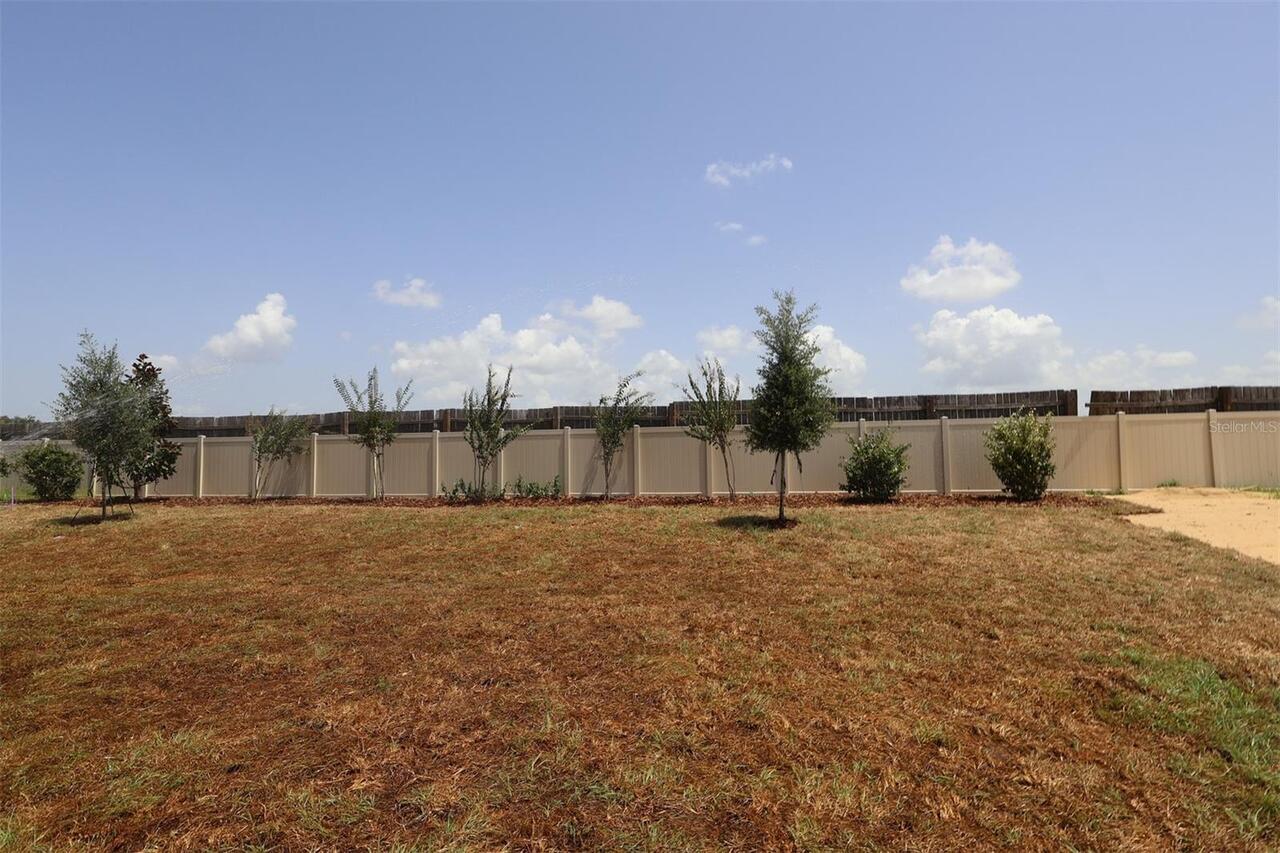 Listing Photo 17