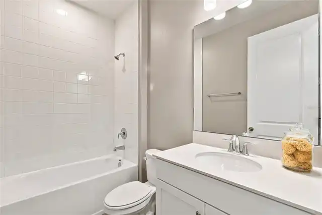 Listing Photo 9