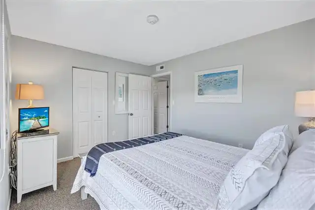 Listing Photo 37