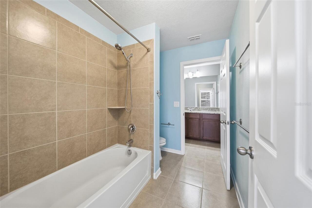 Listing Photo 20