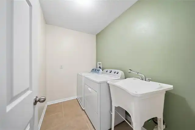 Listing Photo 26