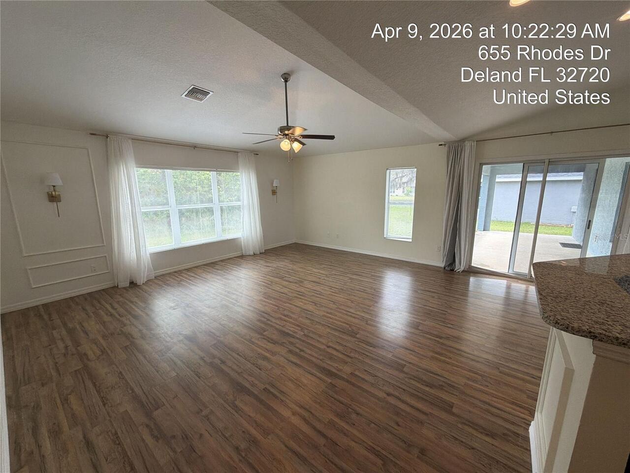 Listing Photo 9