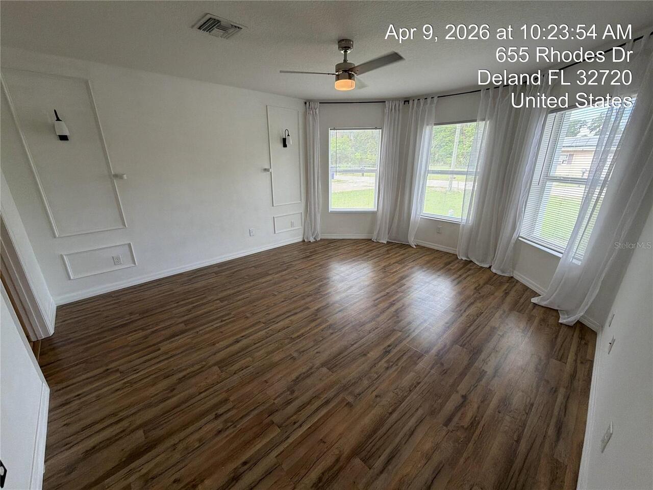 Listing Photo 10