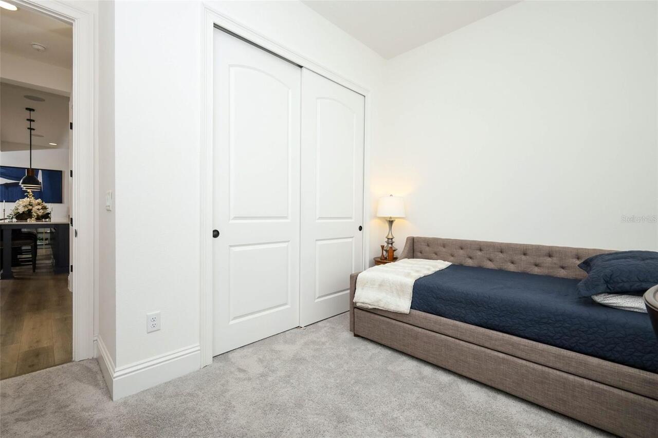 Listing Photo 34