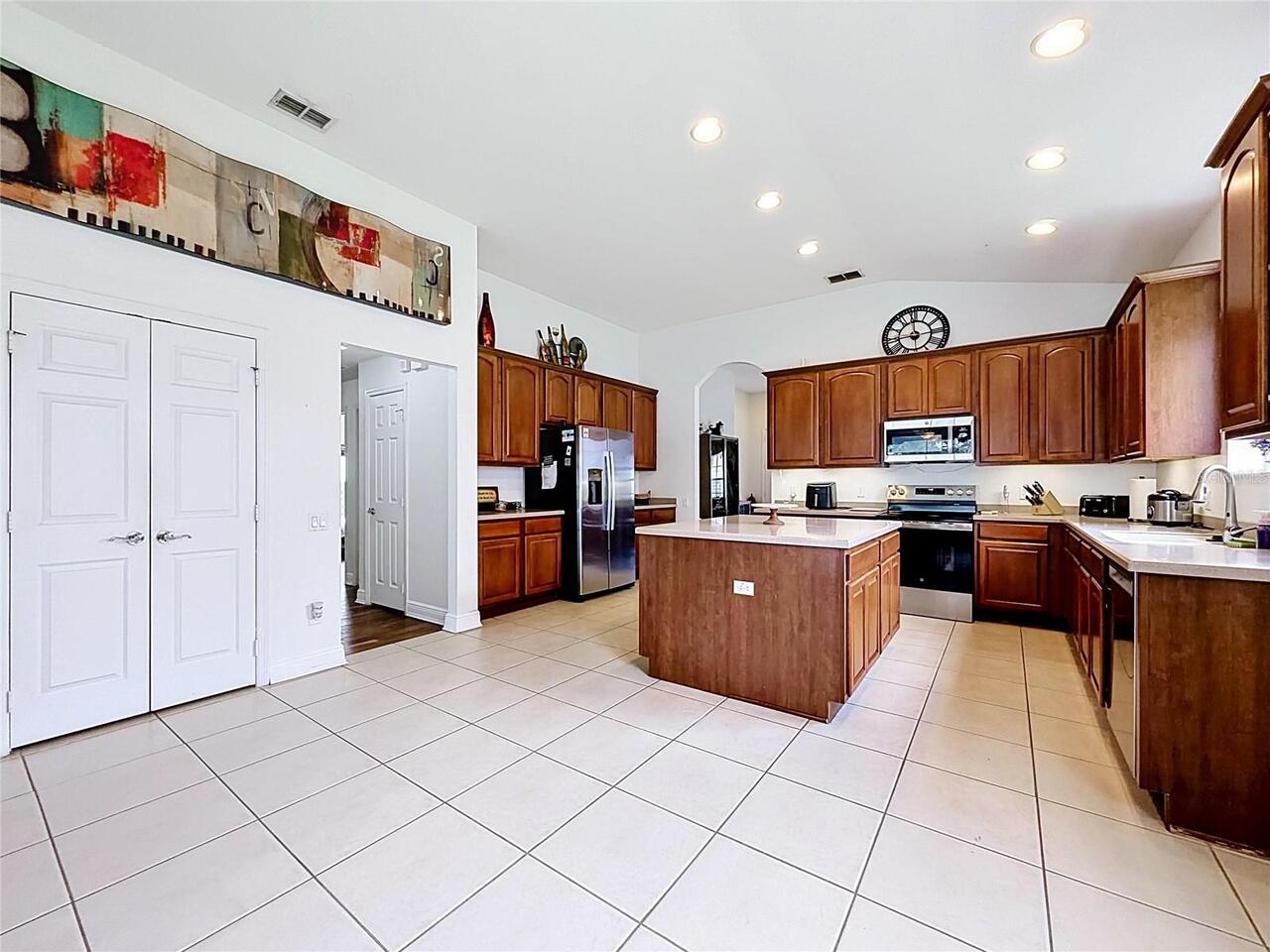 Listing Photo 13