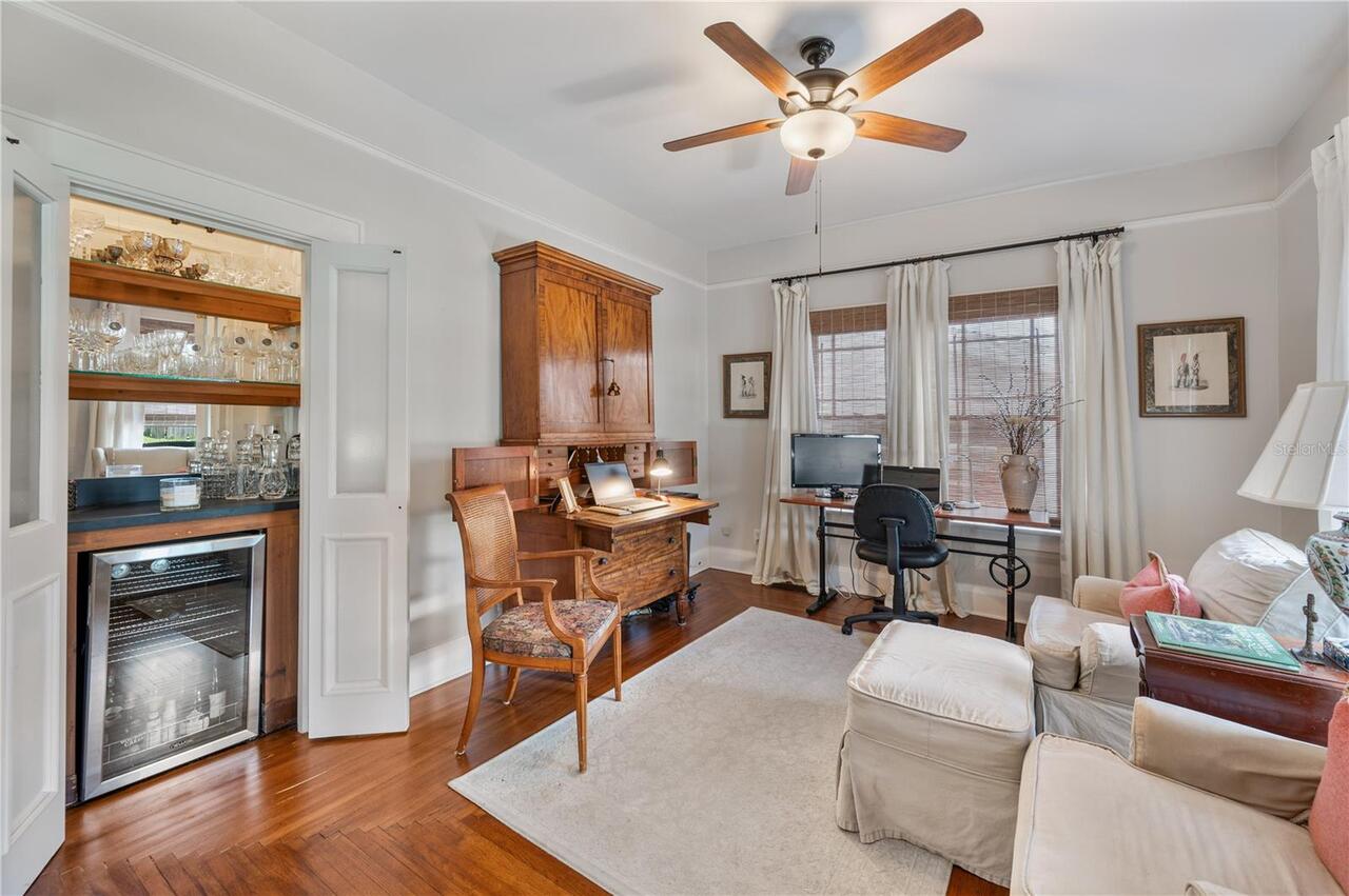 Listing Photo 10