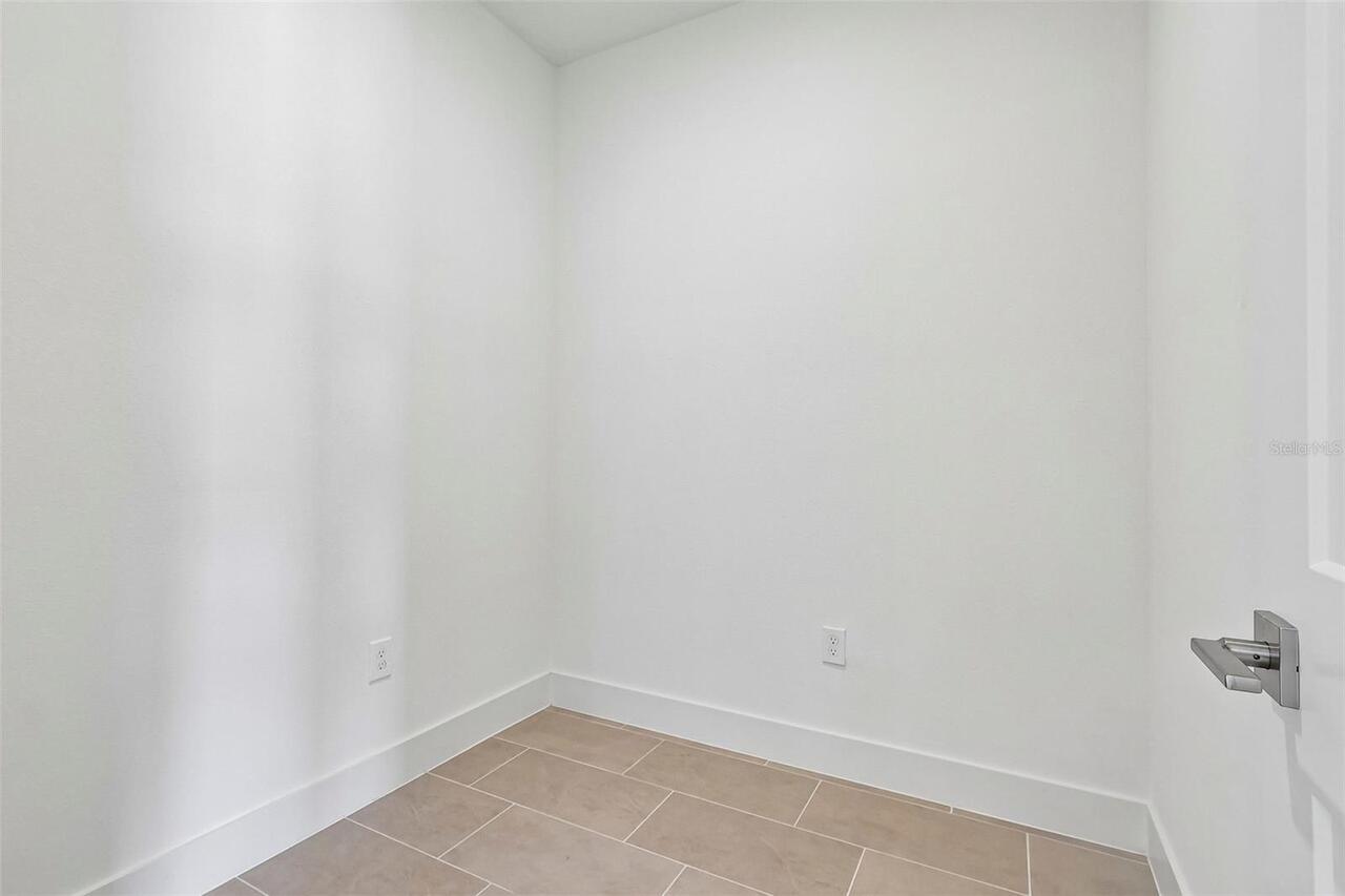 Listing Photo 26
