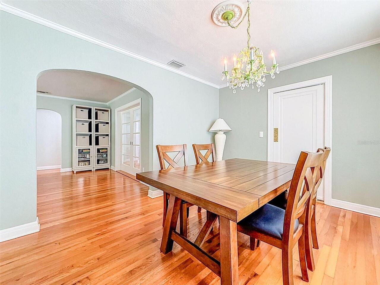 Listing Photo 16