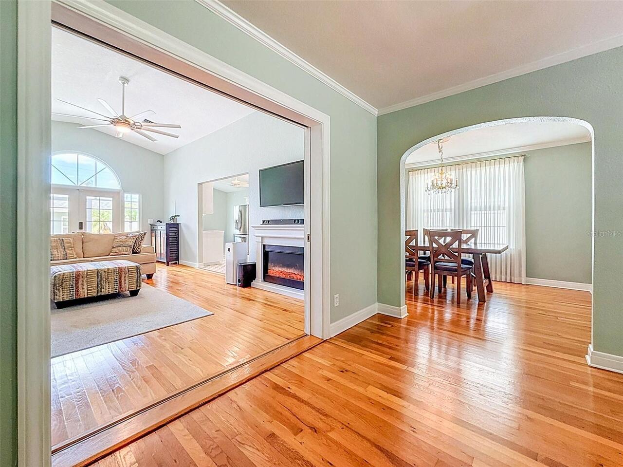 Listing Photo 18