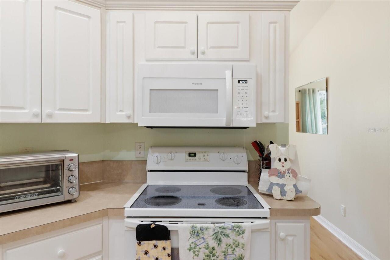 Listing Photo 15