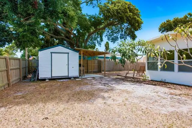 Listing Photo 35