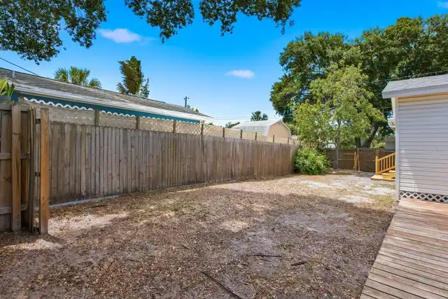 Listing Photo 37