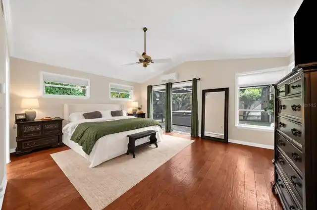 Listing Photo 21