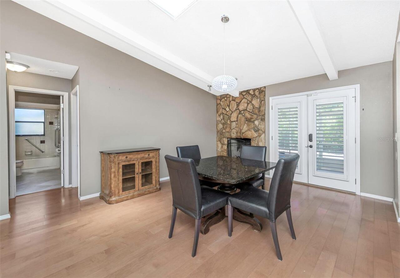 Listing Photo 19