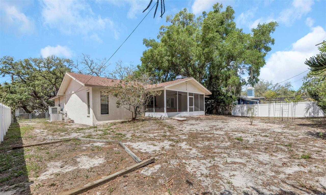 Listing Photo 44