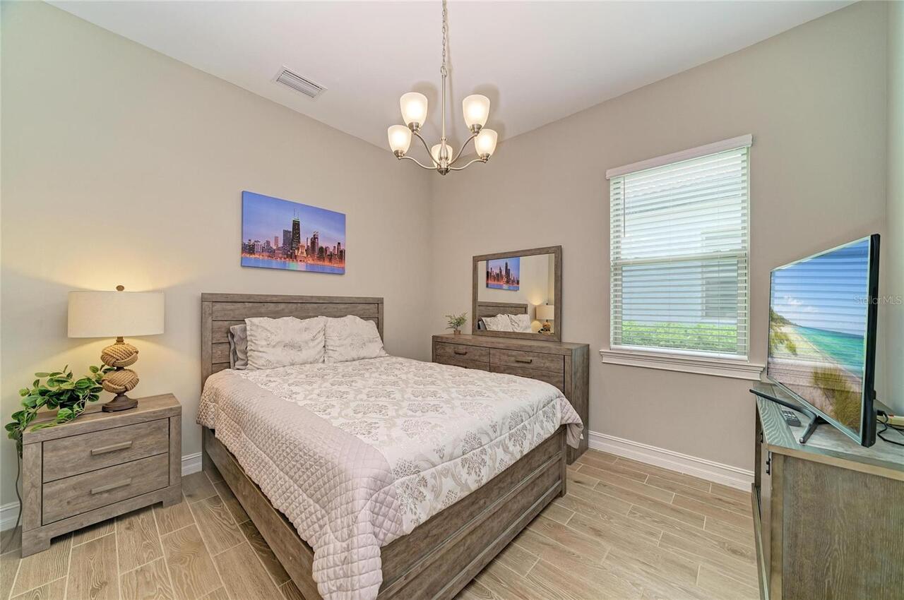 Listing Photo 47