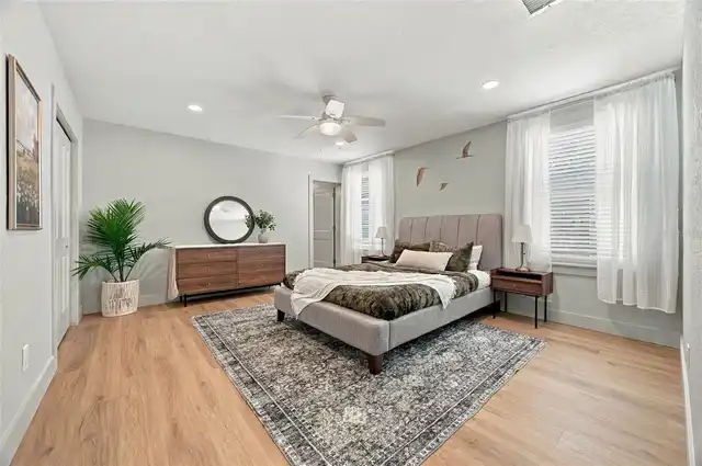 Listing Photo 23