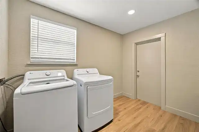 Listing Photo 37