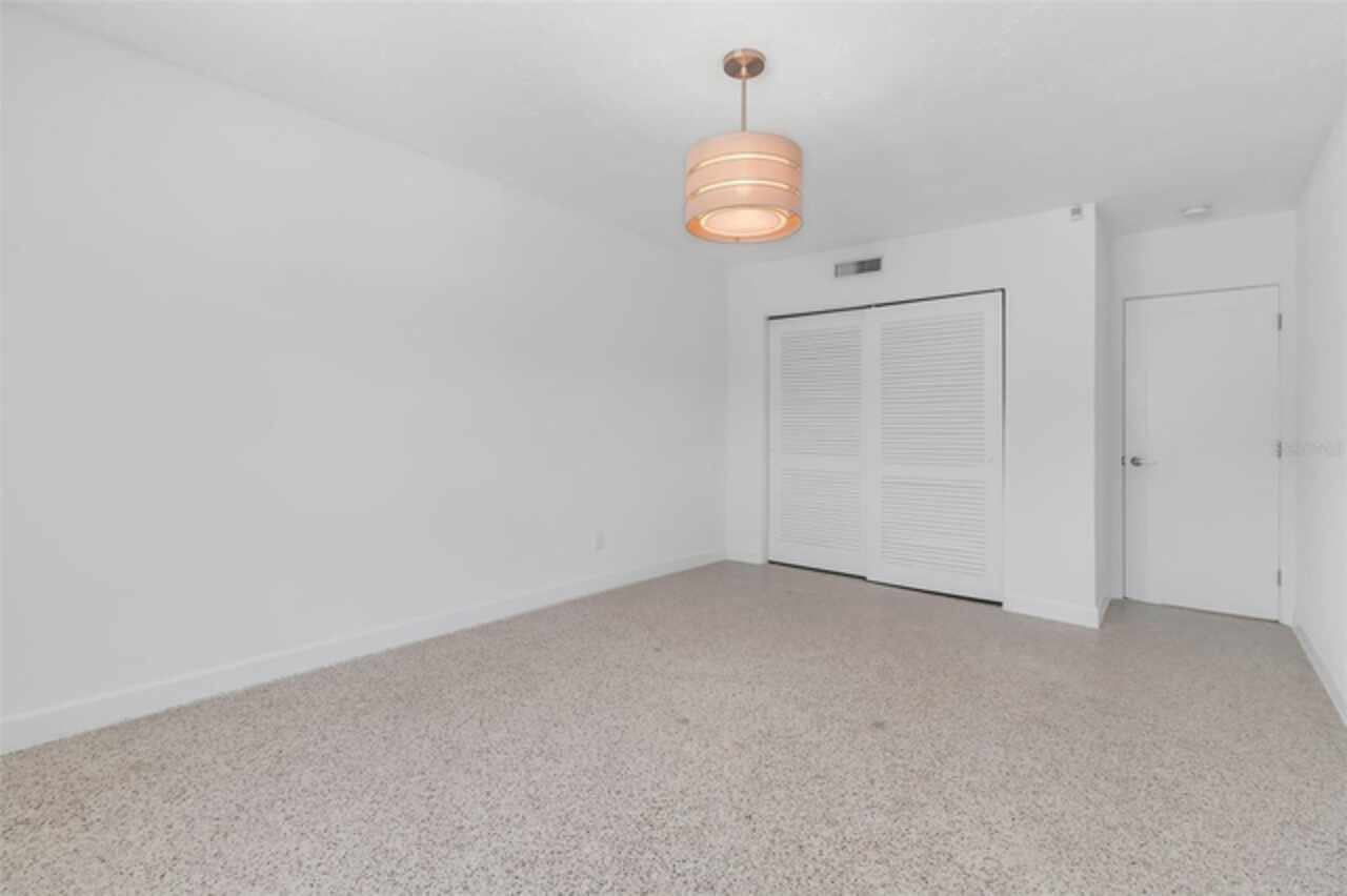 Listing Photo 36
