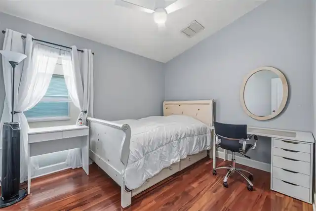 Listing Photo 25