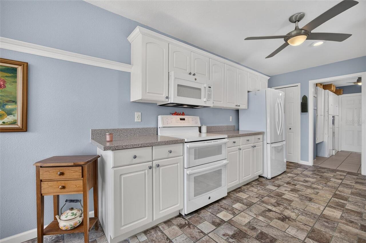 Listing Photo 15