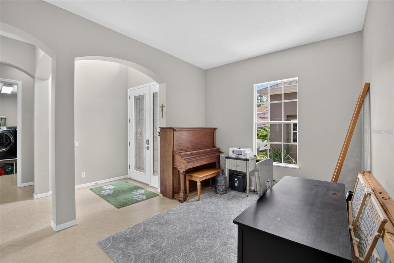 Listing Photo 14
