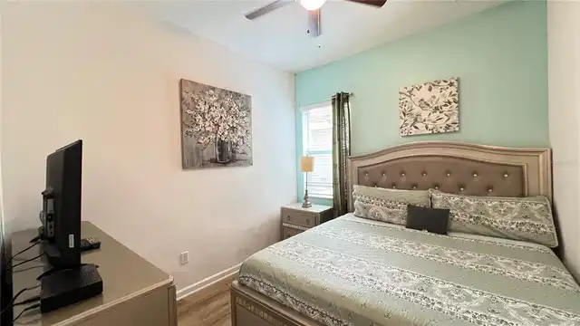 Listing Photo 33