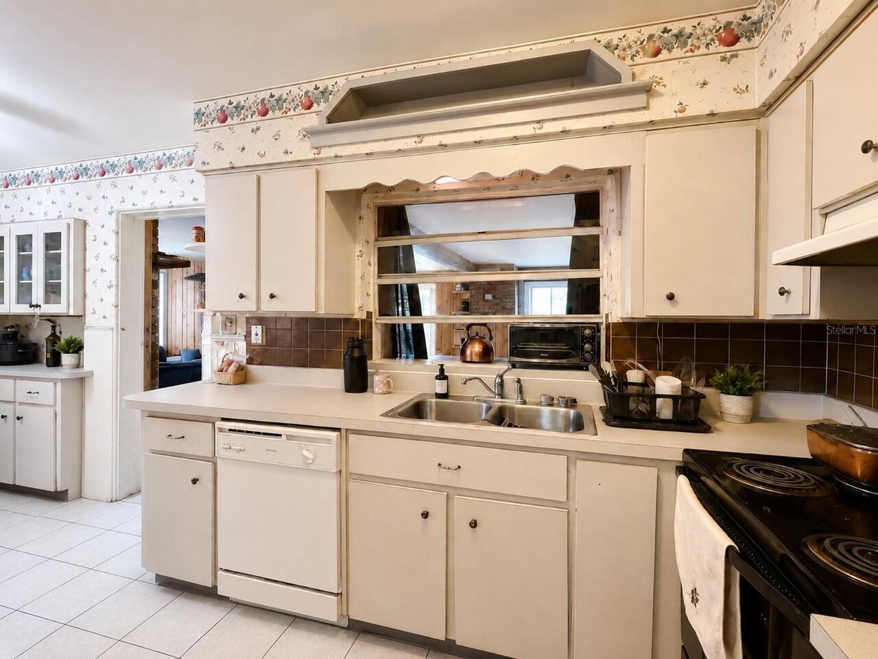 Listing Photo 15