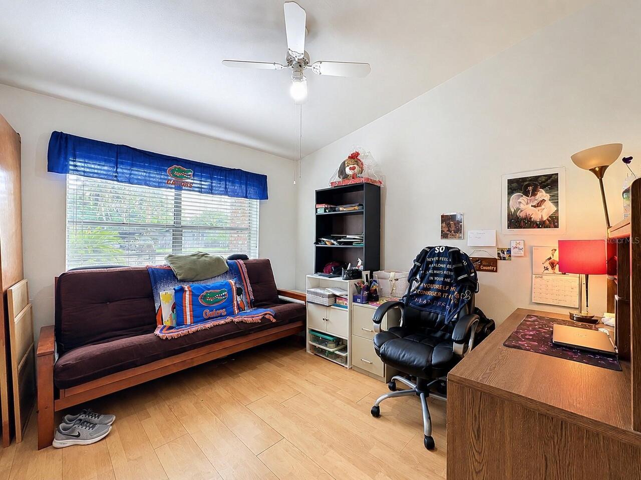 Listing Photo 16
