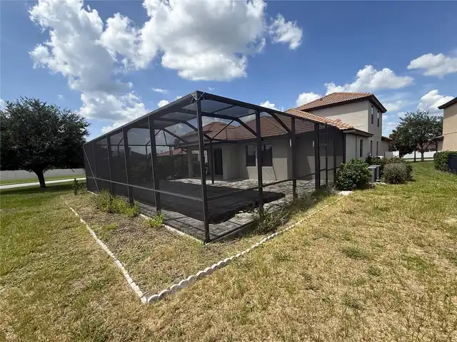 Listing Photo 21